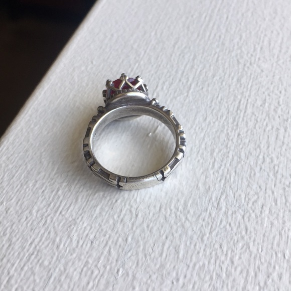 Antique style Ruby and silver ring - Picture 4 of 6